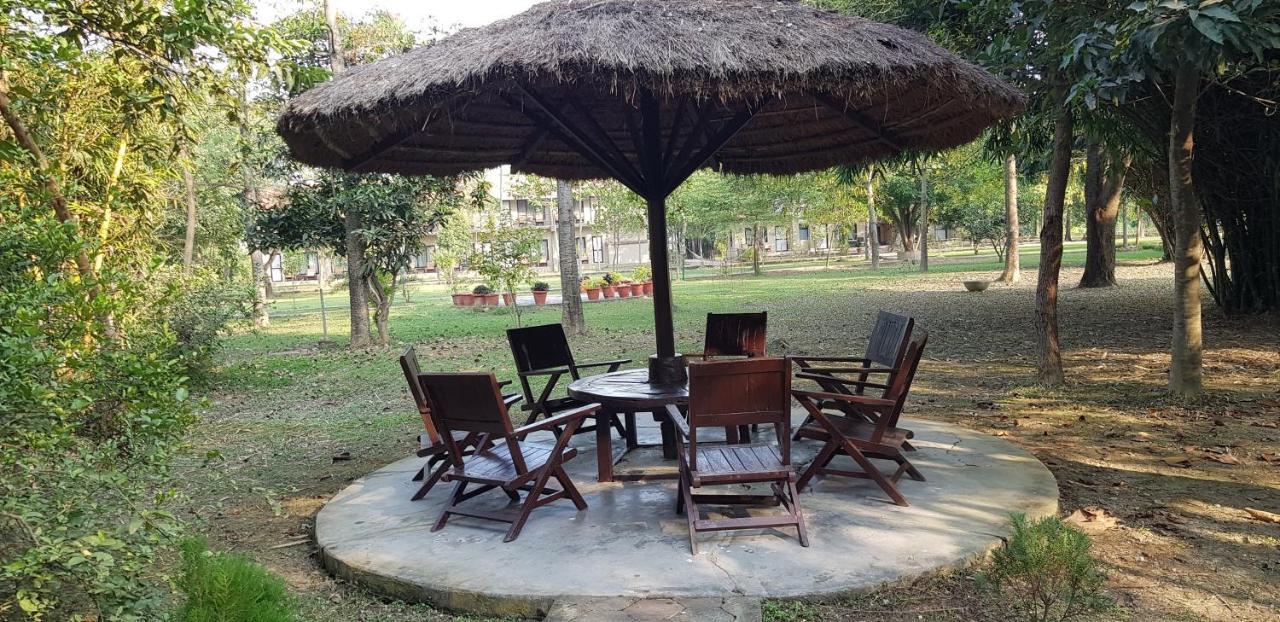 Lumbini Buddha Garden Resort Exterior foto